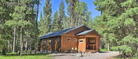 Seeley Lake Vacation Rental | Cabin | 2BR | 2BA | Stairs Required | 1,600 Sq Ft