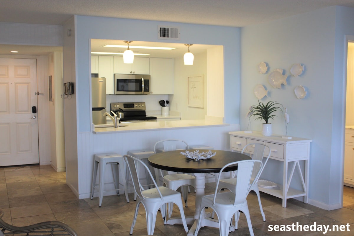 Ocean view, 2BR, 2BA Condo, St. Regis #3213, Topsail, NC
