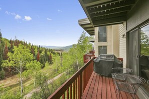 Relax and enjoy the stunning view! (Please note the grill is no longer available per the HOA)