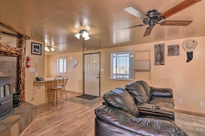 Living Room | Air Conditioning