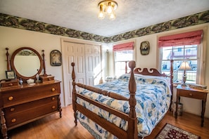 Full bed, dresser , closet . Sm. desk & rocking chair