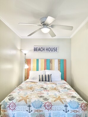 Queen size bed.