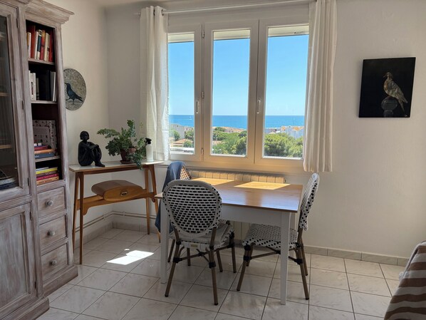 salon vue mer