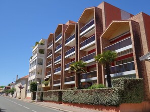 Gebouw, Woongebied, Eigendom, Buurt, Gemengd Gebruik, Appartement, Architectuur, Condominium, Onroerend Goed, Grootstedelijk Gebied