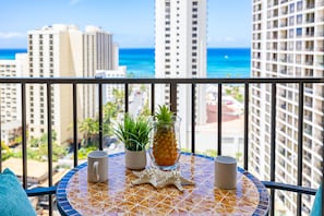 Enjoy the beautiful Ocean views on the lanai