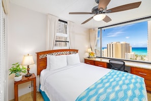 Bedroom with queen size bed and beautiful Ocean Views