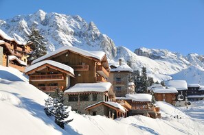 Esterni
