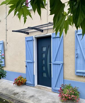 Exterior detail