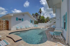 Private Pool