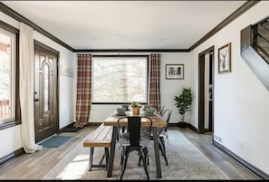 Dining area with table seating for 6