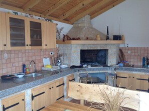 Kitchen area. Kitchen and dining room.