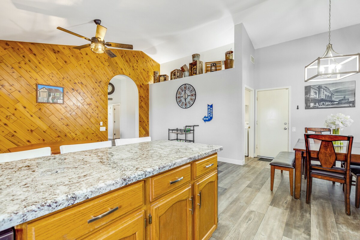Dog-friendly home with private pool, great backyard, and free WiFi