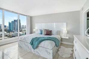 2nd master bedroom, king bed, tv, private bathroom, balcony access