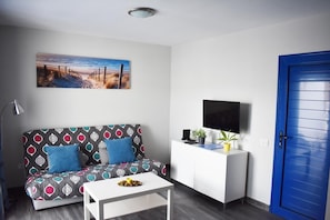 Living area. lounge area