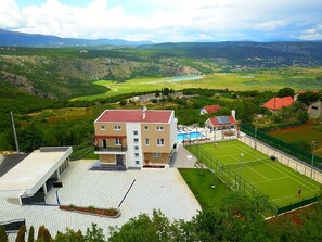 Sport court