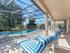 Terrace. Covered Lanai