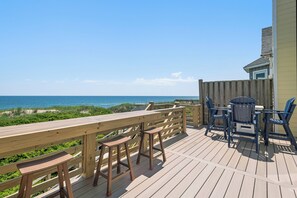 SP2A: Somerset's Lighthouse l Top Level Sun Deck