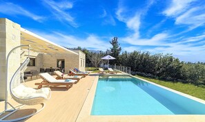 Terrace. Orientem Villa | HotelPraxis Group