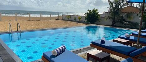 Beautifully expansive views of the beach and of the Indian Ocean