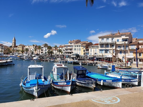 Marina