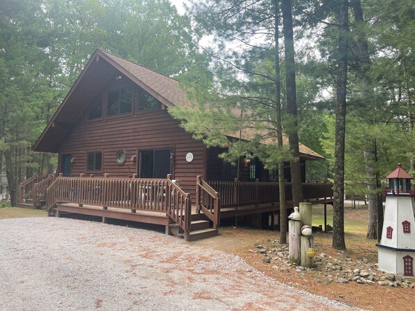 Front of cabin
