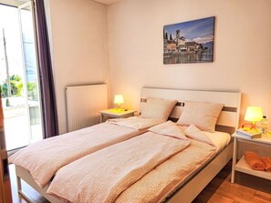 Lit, Chambre, Drap De Lit, Literie, Meubles, Design Intérieur, Bois, Pièce, Cadre De Lit, Linge