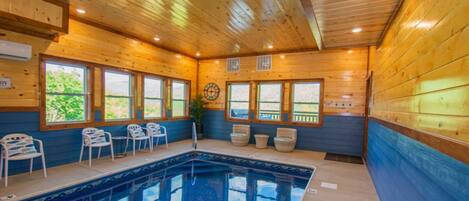 Dip in the Smokies! Your very own Indoor Private Pool on Lower Level of Cabin