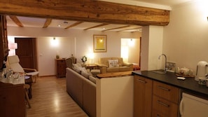 Living area. Lounge showing drinks area