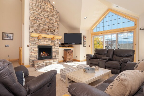 SWP 67 Fireweed living area