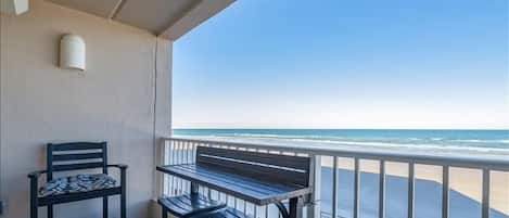 Oceanfront Private Balcony