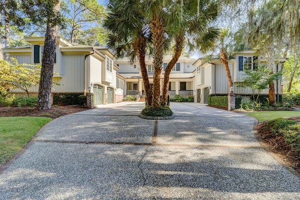 19 West Beach Lagoon - Exterior