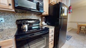 Oven, Room, Indoors, Kitchen, Stove