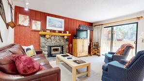 Home Decor, Indoors, Furniture, Living Room, Couch