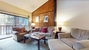 Indoors, Architecture, Building, Furniture, Living Room