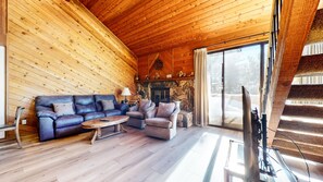 Indoors, Hardwood, Living Room, Furniture, Couch