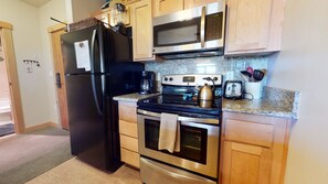Room, Indoors, Oven, Kitchen, Furniture