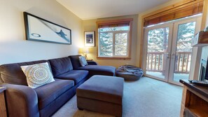 Couch, Furniture, Living Room, Room, Indoors