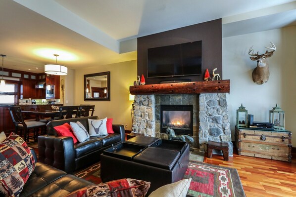 Indoors, Living Room, Room, Couch, Furniture