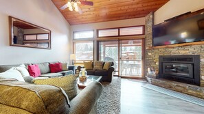 Indoors, Furniture, Living Room, Screen, Couch