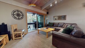 Room, Indoors, Living Room, Furniture, Couch