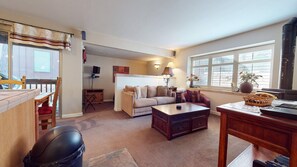 Furniture, Indoors, Living Room, Home Decor, Table