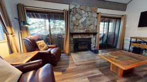 Flooring, Hardwood, Indoors, Fireplace, Couch