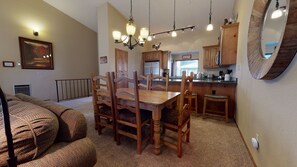 Flooring, Hardwood, Furniture, Floor, Indoors