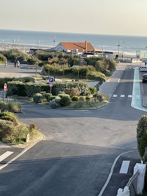 Vue mer dégagée de l’appartement 