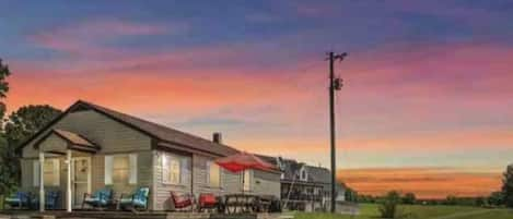 The cottage at dusk