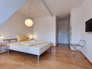 Doppelzimmer mit Dusche und WC