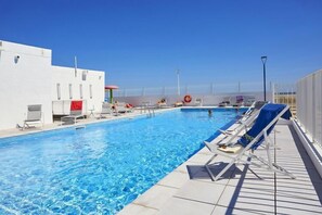 Piscine maison de vacances