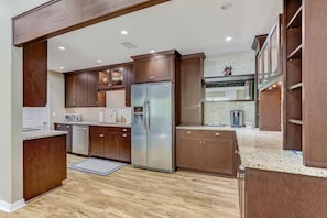 Beautiful Kitchen with Lots of Counterspace