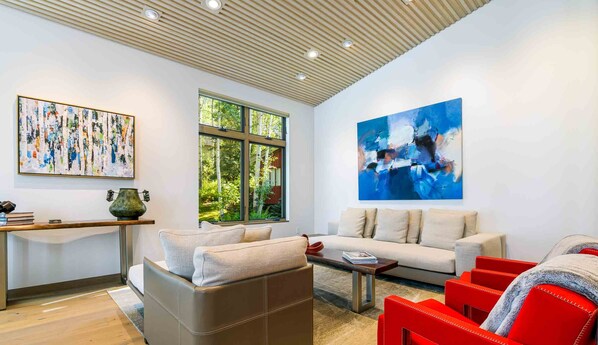 Living Room - Summer