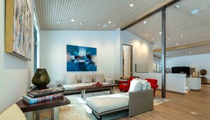 Living Room - Summer